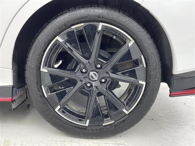 オーラ ニスモ 衝突軽減システム 横滑り防止アシスト レーンキープアシスト 純正ナビ CD/DVD/Bluetooth/フルセグ アラウンドビューモニター ブラインドスポットモニター バックカメラ LEDヘッドライト(68枚目)