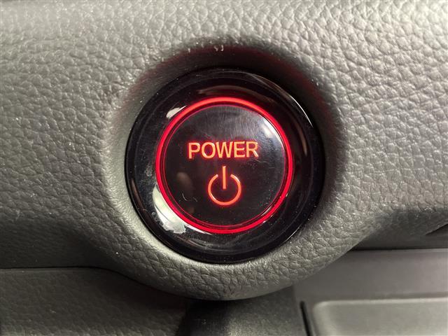 ステップワゴン ｅ：ＨＥＶスパーダ　純正１１．４型ナビ　Ｂカメラ　両側パワスラ　パワーバックドア　ハーフレザーシート　前席シートヒーター　　ＥＴＣ　ＣＭＢＳ　ＡＣＣ先行車検知　ＬＫＡＳ　ＢＳＭ　先行車発進　標識認識機能　踏み間違い衝突軽（5枚目）