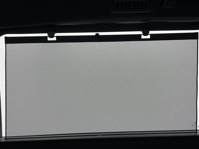 ステップワゴン ｅ：ＨＥＶスパーダ　純正１１．４型ナビ　Ｂカメラ　両側パワスラ　パワーバックドア　ハーフレザーシート　前席シートヒーター　　ＥＴＣ　ＣＭＢＳ　ＡＣＣ先行車検知　ＬＫＡＳ　ＢＳＭ　先行車発進　標識認識機能　踏み間違い衝突軽（26枚目）