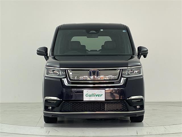 ステップワゴン ｅ：ＨＥＶスパーダ　純正１１．４型ナビ　Ｂカメラ　両側パワスラ　パワーバックドア　ハーフレザーシート　前席シートヒーター　　ＥＴＣ　ＣＭＢＳ　ＡＣＣ先行車検知　ＬＫＡＳ　ＢＳＭ　先行車発進　標識認識機能　踏み間違い衝突軽（30枚目）