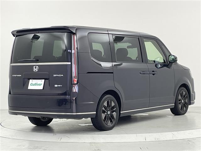 ステップワゴン ｅ：ＨＥＶスパーダ　純正１１．４型ナビ　Ｂカメラ　両側パワスラ　パワーバックドア　ハーフレザーシート　前席シートヒーター　　ＥＴＣ　ＣＭＢＳ　ＡＣＣ先行車検知　ＬＫＡＳ　ＢＳＭ　先行車発進　標識認識機能　踏み間違い衝突軽（33枚目）