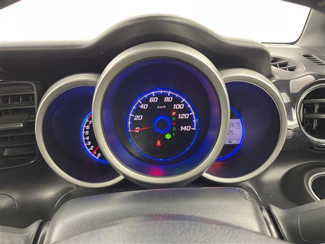 Ｎ－ＢＯＸカスタム Ｇ　ＳＳパッケージ　禁煙車　シティブレーキアクティブシステム　社外メモリナビ　フルセグＴＶ　バックカメラ　両側パワースライドドア　クルーズコントロール　ＨＩＤオートライト　フォグランプ　純正１４インチアルミホイール（8枚目）