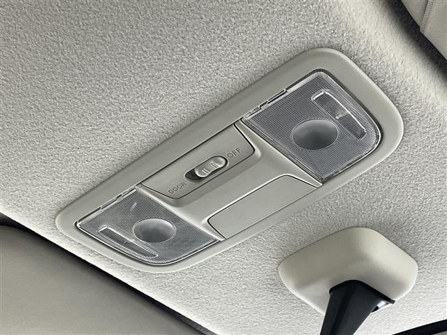 Ｎ－ＢＯＸカスタム Ｇ　ＳＳパッケージ　禁煙車　シティブレーキアクティブシステム　社外メモリナビ　フルセグＴＶ　バックカメラ　両側パワースライドドア　クルーズコントロール　ＨＩＤオートライト　フォグランプ　純正１４インチアルミホイール（45枚目）