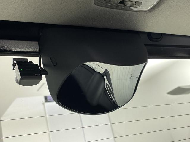 Ｎ－ＢＯＸカスタム Ｇ　ＳＳパッケージ　禁煙車　シティブレーキアクティブシステム　社外メモリナビ　フルセグＴＶ　バックカメラ　両側パワースライドドア　クルーズコントロール　ＨＩＤオートライト　フォグランプ　純正１４インチアルミホイール（51枚目）