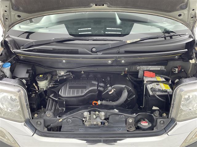 Ｎ－ＢＯＸカスタム Ｇ　ＳＳパッケージ　禁煙車　シティブレーキアクティブシステム　社外メモリナビ　フルセグＴＶ　バックカメラ　両側パワースライドドア　クルーズコントロール　ＨＩＤオートライト　フォグランプ　純正１４インチアルミホイール（76枚目）