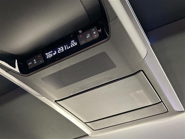 ヴェルファイアハイブリッド エグゼクティブラウンジ トヨタチームメイト トヨタセーフティーセンス ムーンルーフ フリップダウンモニター JBLサウンドシステム 純正14インチナビ パノラミックビューモニター レザーシート ヘッドアップディスプレイ(2枚目)