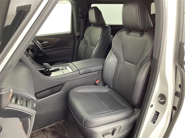 ヴェルファイアハイブリッド エグゼクティブラウンジ トヨタチームメイト トヨタセーフティーセンス ムーンルーフ フリップダウンモニター JBLサウンドシステム 純正14インチナビ パノラミックビューモニター レザーシート ヘッドアップディスプレイ(26枚目)