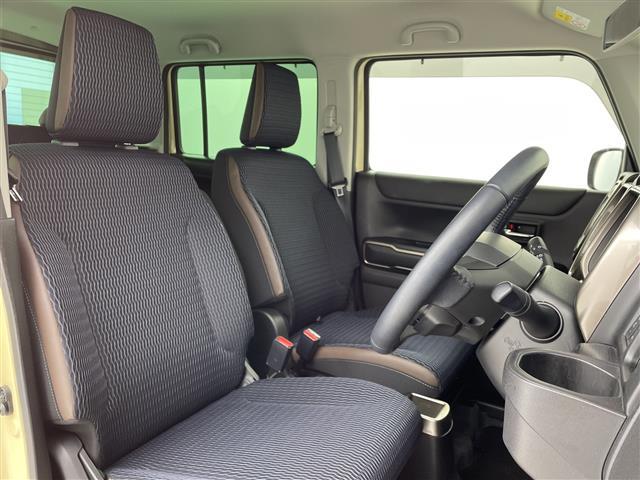 ハスラー ＪスタイルＩＩ　スズキセーフティ　衝突軽減ブレーキ　後方コーナーセンサー　スズキ純正ナビ　Ｂｌｕｅｔｏｏｔｈオーディオ　フルセグＴＶ　ＥＴＣ　全方位カメラ　純正フロアマット純正アルミホイール　前席シートヒーター（8枚目）