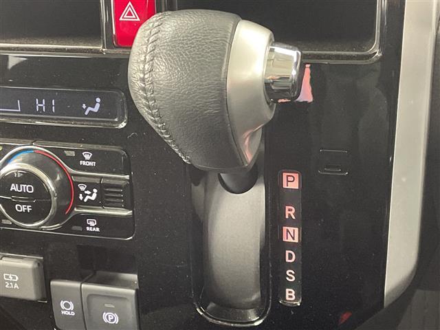 ルーミー カスタムＧ　スマートアシスト　衝突軽減ブレーキ　先行車発進お知らせ　レーンキープアシスト　標識認識機能　純正ナビ　バックカメラ　両側パワスラ　Ｂｌｕｅｔｏｏｔｈ　フルセグＴＶ　コーナーセンサー　ＬＥＤヘッドライト（17枚目）