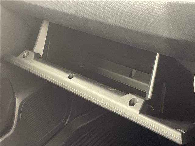 ルーミー カスタムＧ　スマートアシスト　衝突軽減ブレーキ　先行車発進お知らせ　レーンキープアシスト　標識認識機能　純正ナビ　バックカメラ　両側パワスラ　Ｂｌｕｅｔｏｏｔｈ　フルセグＴＶ　コーナーセンサー　ＬＥＤヘッドライト（25枚目）