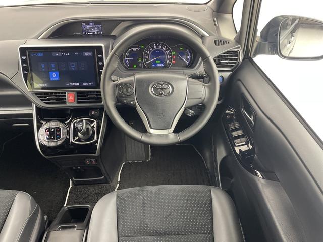 ヴォクシー ハイブリッドＺＳ　煌ＩＩＩ　純正１０型ナビ　バックカメラ　両側パワースライドドア　トヨタセーフティセンス　前席シートヒーター　ＥＴＣ２．０　ＬＥＤヘッドライト　フォグランプ　コーナーセンサー　クルーズコントロール　衝突軽減Ｂ（21枚目）