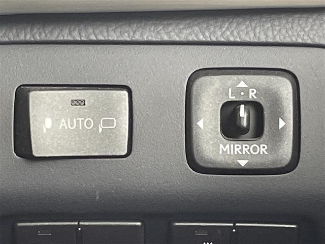 ＬＳ ＬＳ４６０　バージョンＬ　純正ＨＤＤナビ　フルセグＴＶ　バックカメラ　クルーズコントロール　ＬＥＤオートライト　フォグランプ　レザーシート　パワーシート　シートヒーター　エアシート　純正１８インチアルミホイール　スマートキー（32枚目）