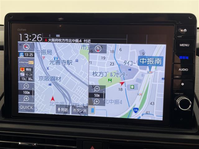 オデッセイハイブリッド ｅ：ＨＥＶアブソルート・ＥＸ　純正１０型ナビ　Ｂｌｕｅｔｏｏｔｈ　純正フリップダウンモニター　両側パワースライドドア　パワーバックドア　前席パワーシート　前席シートヒーター　ハーフレザーシート　ＢＳＭ　ＣＭＢＳ　ＡＣＣ先行車発進（4枚目）