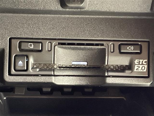 �K���X�R�[�e�B���O�A�i�r�Q�[�V�����A�d�s�b�ȂǁA���̑��̃p�[�c�̎��t�������ς���̂����k�������Ă���܂��I�I�N���}�̂��Ɖ��ł����C�����������I