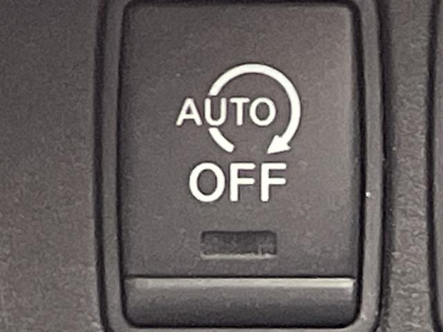 セレナ ハイウェイスター　Ｓ－ハイブリッド　フリップダウンモニター　純正ＨＤＤナビ　フルセグＴＶ　バックカメラ　クルーズコントロール　両側パワースライドドア　ＨＩＤオートライト　フォグランプ　純正１６インチアルミホイール　スマートキー　ＥＴＣ（11枚目）