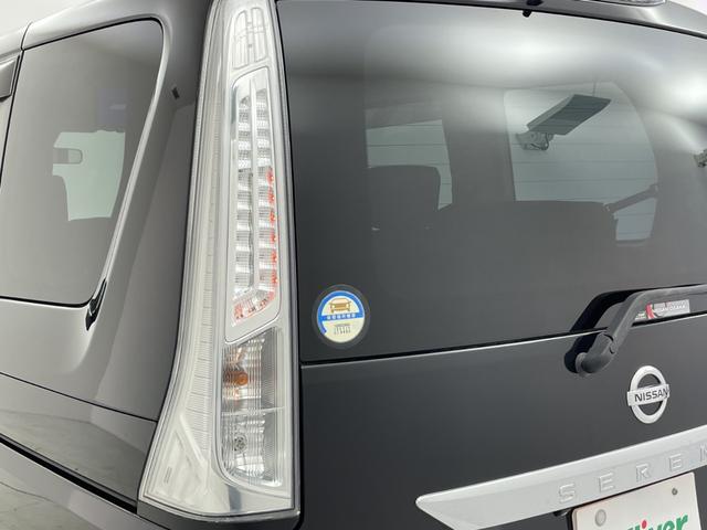 セレナ ハイウェイスター　Ｓ－ハイブリッド　フリップダウンモニター　純正ＨＤＤナビ　フルセグＴＶ　バックカメラ　クルーズコントロール　両側パワースライドドア　ＨＩＤオートライト　フォグランプ　純正１６インチアルミホイール　スマートキー　ＥＴＣ（72枚目）