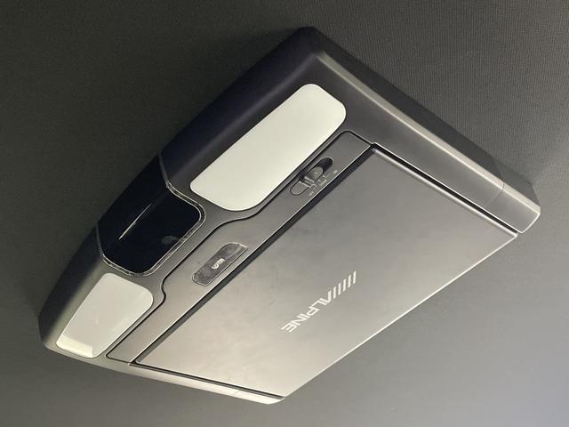 �y��ȃ��j�^�[�^�t���b�v�_�E�����j�^�[�z�㕔���Ȃ�����A�c�u�c��f��E���C�u�f���ȂǗl�X�ȓ��悪�y���߃h���C�u���ދ����܂���I���@��ɂ���Đڑ��ł���f�����قȂ�܂��B