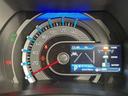 ＪスタイルＩＩ　スズキセーフティ　衝突軽減ブレーキ　後方コーナーセンサー　スズキ純正ナビ　Ｂｌｕｅｔｏｏｔｈオーディオ　フルセグＴＶ　ＥＴＣ　全方位カメラ　純正フロアマット純正アルミホイール　前席シートヒーター（10枚目）