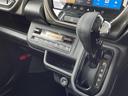 ＪスタイルＩＩ　スズキセーフティ　衝突軽減ブレーキ　後方コーナーセンサー　スズキ純正ナビ　Ｂｌｕｅｔｏｏｔｈオーディオ　フルセグＴＶ　ＥＴＣ　全方位カメラ　純正フロアマット純正アルミホイール　前席シートヒーター（17枚目）