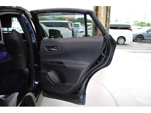 ハリアー 　４ＷＤ／純正８型ＤＡナビ／ＴＶ／デジタルミラー／Ｂカメラ／電動Ｒゲート／衝突軽減／ＥＴＣ（31枚目）