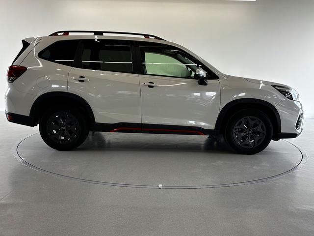フォレスター Ｘ－ブレイク　純正８型ナビ／地デジ／Ｂカメラ／衝突軽減／ＬＥＤヘッド／４ＷＤ／サイドカメラ／レーダークルーズ／（14枚目）