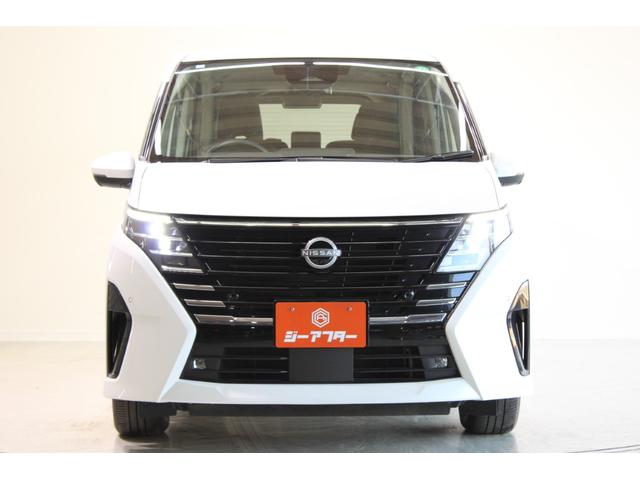 セレナ ハイウェイスターＶ　禁煙車　純正１２型ナビ　全周囲カメラ　フルセグＴＶ　プロパイロット　両側電動スライドドア　衝突軽減ブレーキ　ＬＥＤヘッドライト　純正１６ＡＷ　Ｂｌｕｅｔｏｏｔｈ接続　クリアランスソーナー（8枚目）