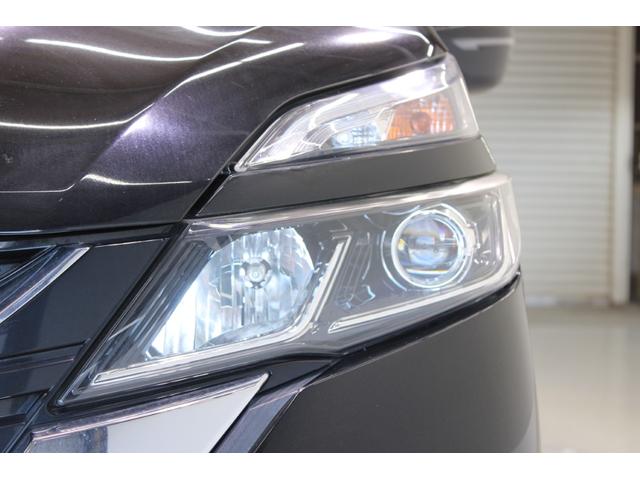 セレナ ハイウェイスター　プロパイロットエディション　禁煙車　純正９インチナビ　フルセグＴＶ　バックカメラ　プロパイロット　両側電動スライドドア　ＬＥＤヘッドライト　スクラッチシールド　ＥＴＣ　レーダークルーズコントロール　衝突軽減ブレーキ　ＥＴＣ（17枚目）