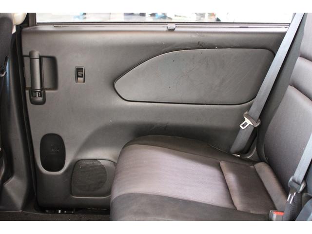 セレナ ハイウェイスター　プロパイロットエディション　禁煙車　純正９インチナビ　フルセグＴＶ　バックカメラ　プロパイロット　両側電動スライドドア　ＬＥＤヘッドライト　スクラッチシールド　ＥＴＣ　レーダークルーズコントロール　衝突軽減ブレーキ　ＥＴＣ（35枚目）