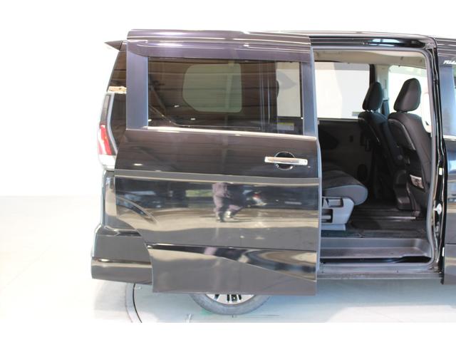 セレナ ライダー　プロパイロットエディション　禁煙車　純正ナビ　フルセグＴＶ　全周囲カメラ　両側電動スライドドア　プロパイロット　電動リアゲート　ＬＥＤヘッドライト　スマートキー　ＥＴＣ　Ｂｌｕｅｔｏｏｔｈ接続　衝突軽減ブレーキ（29枚目）