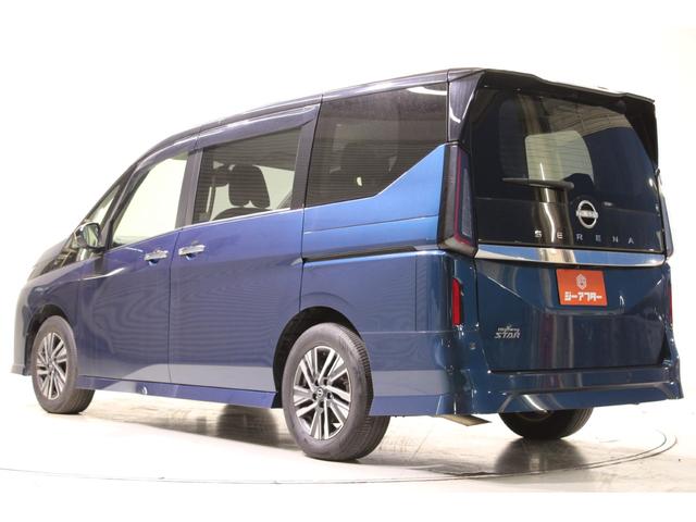 セレナ ハイウェイスターＶ　禁煙車　純正９インチナビ　全周囲カメラ　両側電動スライドドア　デジタルインナーミラー　レーダークルーズコントロール　フルセグＴＶ　ＥＴＣ　ＬＥＤヘッドライト　クリアランスソナー　オートハイビーム（11枚目）