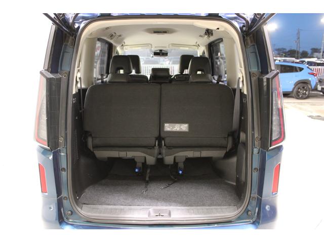 セレナ ハイウェイスターＶ　禁煙車　純正９インチナビ　全周囲カメラ　両側電動スライドドア　デジタルインナーミラー　レーダークルーズコントロール　フルセグＴＶ　ＥＴＣ　ＬＥＤヘッドライト　クリアランスソナー　オートハイビーム（32枚目）