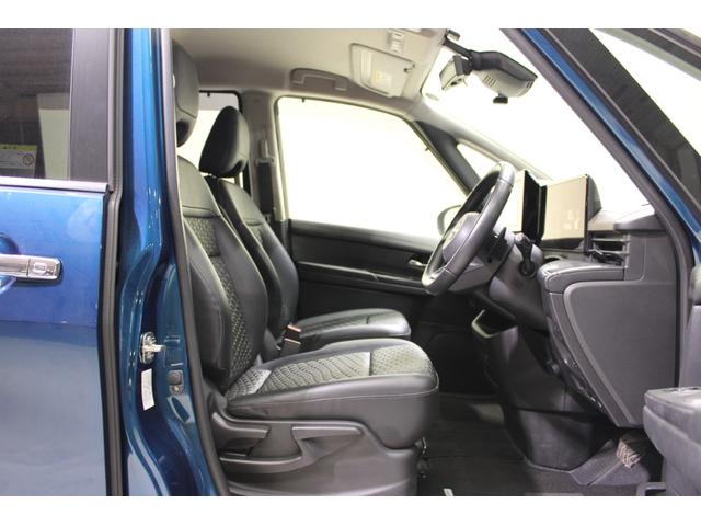 セレナ ハイウェイスターＶ　禁煙車　純正９インチナビ　全周囲カメラ　両側電動スライドドア　デジタルインナーミラー　レーダークルーズコントロール　フルセグＴＶ　ＥＴＣ　ＬＥＤヘッドライト　クリアランスソナー　オートハイビーム（37枚目）