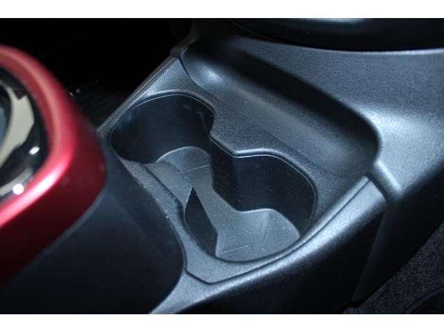 ノート ｅ－パワーニスモ　禁煙車　ＯＰＬＥＤヘッドライト　純正ナビ　全周囲カメラ　フルセグＴＶ　衝突軽減ブレーキ　ＥＴＣ　純正１６インチアルミホイール　スマートキー　プッシュスタート　Ｂｌｕｅｔｏｏｔｈ接続　電動格納ドアミラー（64枚目）