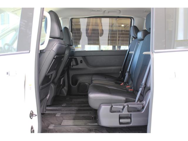 セレナ ハイウェイスターＶ　禁煙車　純正１２．３型ナビ　フルセグＴＶ　全周囲カメラ　両側電動スライドドア　衝突軽減ブレーキ　レーダークルーズコントロール　ＥＴＣ２．０　障害物センサー　ＬＥＤヘッドライト（42枚目）