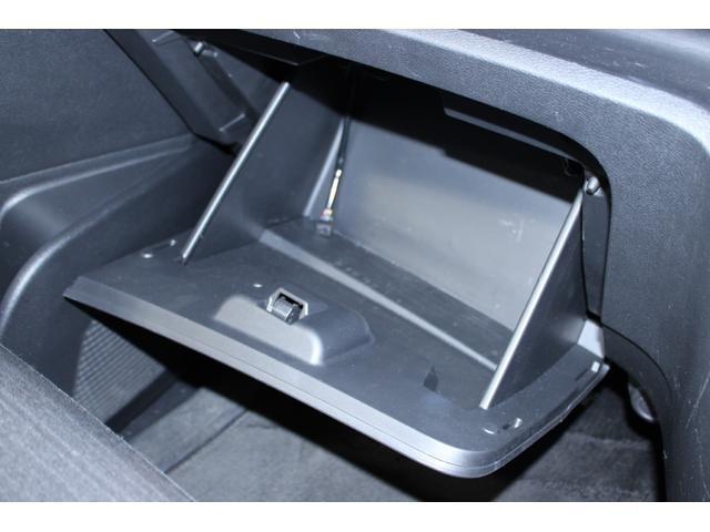 セレナ ハイウェイスターＶ　禁煙車　純正１２．３型ナビ　フルセグＴＶ　全周囲カメラ　両側電動スライドドア　衝突軽減ブレーキ　レーダークルーズコントロール　ＥＴＣ２．０　障害物センサー　ＬＥＤヘッドライト（67枚目）