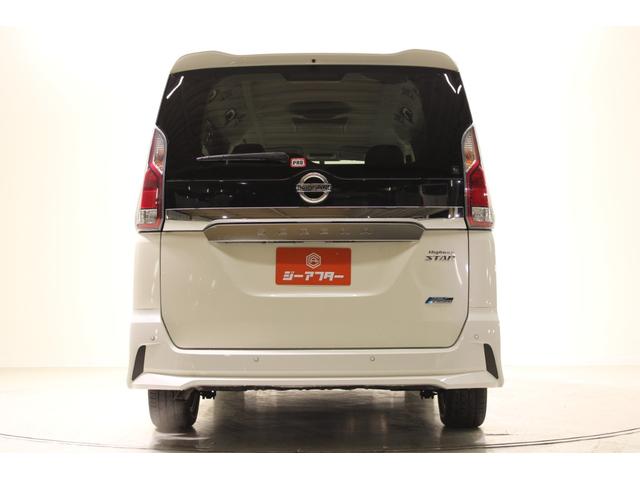 セレナ ハイウェイスター　プロパイロットエディション　禁煙車　純正９インチナビ　全周囲カメラ　レーダークルーズコントロール　後席フリップダウンモニタ－　両側電動スライドドア　衝突軽減ブレーキ　ＬＥＤヘッドライト　ＥＴＣ　クリアランスソナー　オートライト（12枚目）