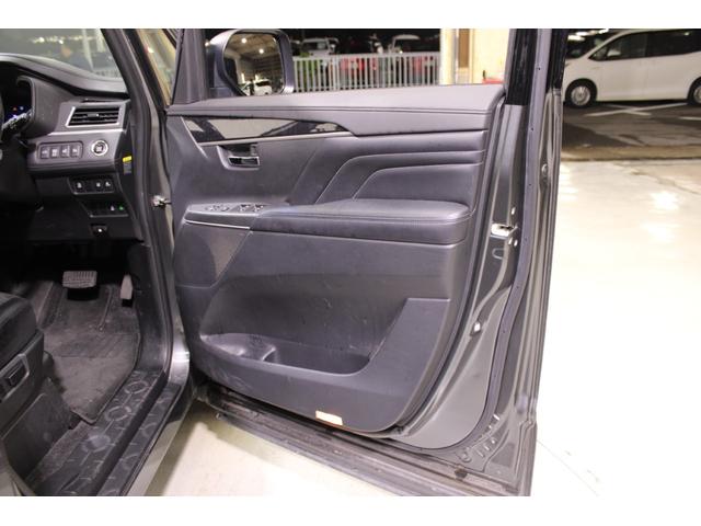 MITSUBISHI DELICA D:5 URBAN GEAR G POWER PACKAGE