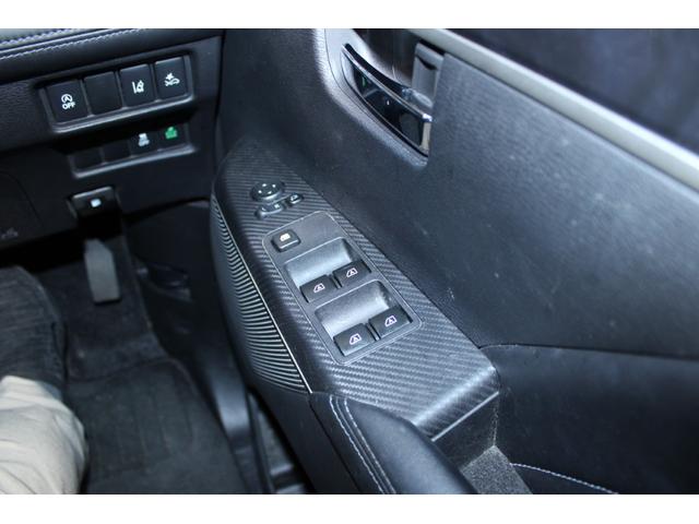 MITSUBISHI DELICA D:5 URBAN GEAR G POWER PACKAGE
