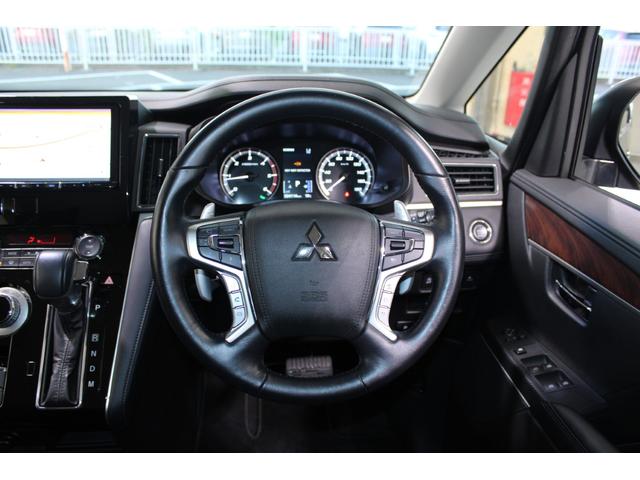 デリカD:5 P 純正9型ナビ フルセグTV バックカメラ 電動リアゲート 両側電動スライドドア 衝突軽減ブレーキ レーダークルーズ ステアリングヒーター ETC パワーシート シートヒーター Bluetooth接続(4枚目)