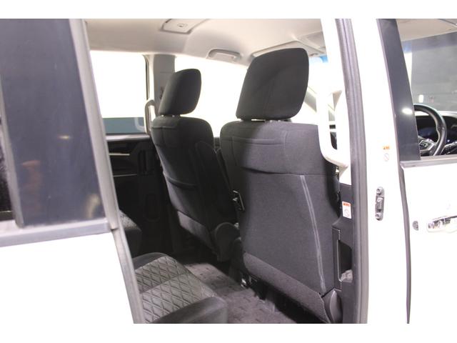 MITSUBISHI DELICA D:5 URBAN GEAR G POWER PACKAGE