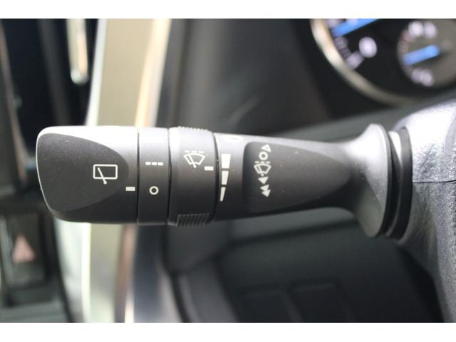 ヴェルファイア ２．５Ｘ　純正９型ナビ／地デジ／バックカメラ／両側電動スライドドア／レーダークルーズコントロール／ＬＥＤヘッドライト／純正１７ＡＷ／ＥＴＣ／衝突軽減ブレーキ／フォグライト／スマートキー／（52枚目）