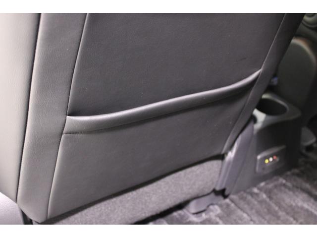 エルグランド ３５０ハイウェイスタープレミアム　純正ナビ／全周囲カメラ／温熱黒革シート／後席モニター／両側電動／電動リアゲート／デジタルインナーミラー／レーダークルーズコントロール／純正１８インチアルミホイール／ＬＥＤヘッドランプ／（50枚目）