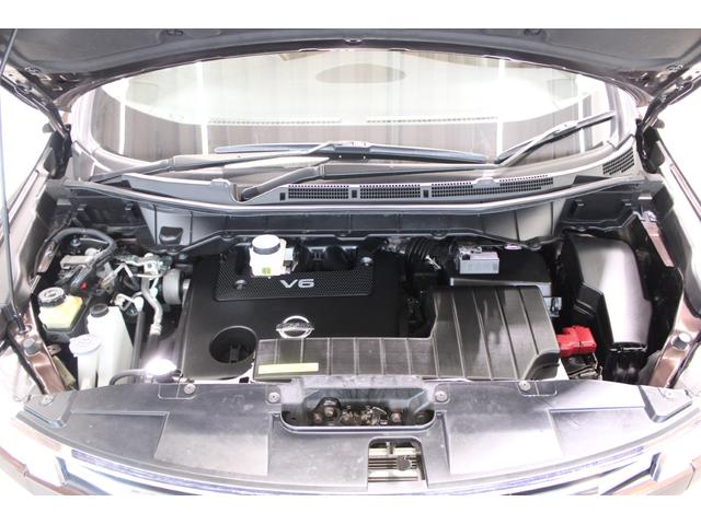 エルグランド ３５０ハイウェイスタープレミアム　純正ナビ／全周囲カメラ／温熱黒革シート／後席モニター／両側電動／電動リアゲート／デジタルインナーミラー／レーダークルーズコントロール／純正１８インチアルミホイール／ＬＥＤヘッドランプ／（76枚目）