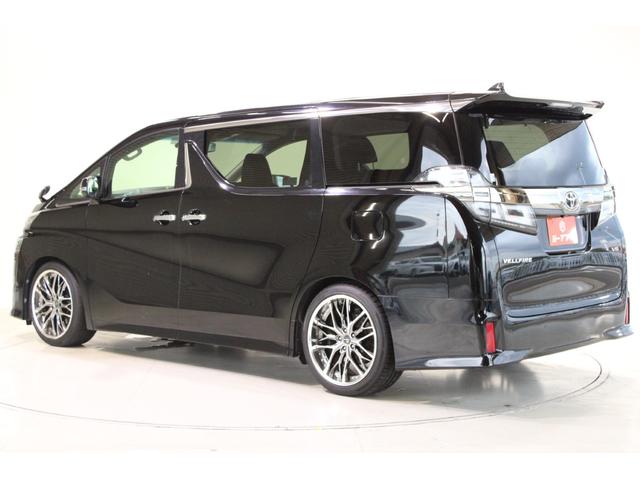 ヴェルファイア ３．５Ｚ　Ｇ　純正１０型ナビゲーションシステム／地デジ／バックカメラ／ＨＫＳ車高調／後席モニター／両側電動スライドドア／温冷黒革シート／電動リアゲート／３眼ＬＥＤヘッドランプ／デジタルインナーミラー／（12枚目）