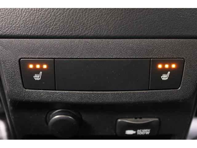 ＲＸ ＲＸ４５０ｈ　純正ナビゲーションシステム／地デジ／セーフティーセンス／電動リアゲート／温冷黒革シート／全周囲カメラ／ステアリングヒーター／ＥＴＣ２．０／クリアランスソナー／レーダークルーズコントロール／ＬＥＤ（42枚目）