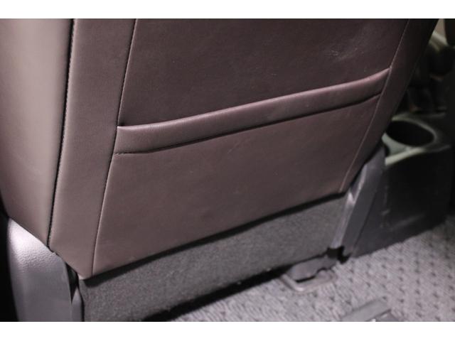 エルグランド ２５０ハイウェイスターＳ　レンタアップ／茶半革シート／純正ＯＰナビ／両側電動スライドドア／エマージェンシーブレーキ／バックカメラ／ＥＴＣ／ＬＥＤヘッドライト／オートライト／Ｂｌｕｅｔｏｏｔｈ／レーダークルーズコントロール／（47枚目）