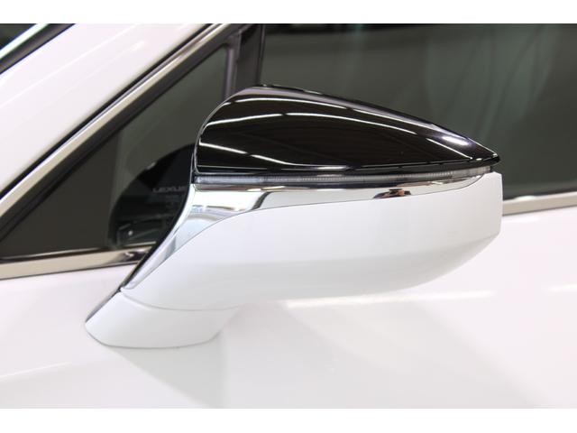 ＵＸ ＵＸ２５０ｈ　Ｆスポーツ　黒革温熱シート／純正ナビ／１オーナー／地デジ／衝突低減ブレーキ／バックカメラ／電動リアゲート／ステアリングヒーター／オートライト／オートハイビーム／ＥＴＣ２．０／レーダークルーズコントロール（21枚目）
