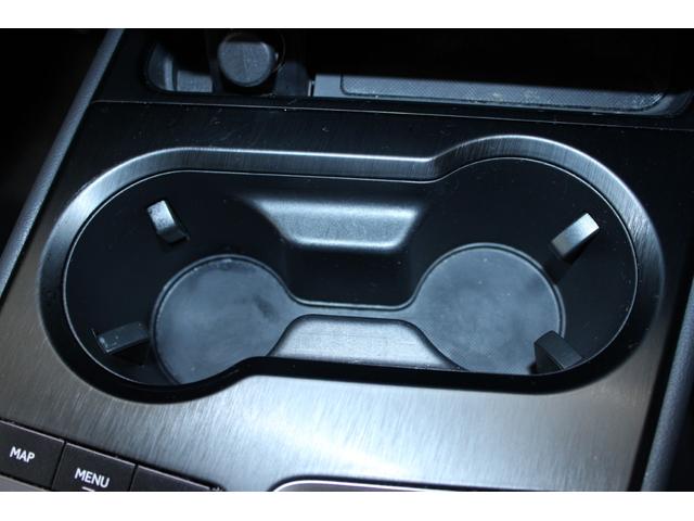 ＵＸ ＵＸ２５０ｈ　Ｆスポーツ　黒革温熱シート／純正ナビ／１オーナー／地デジ／衝突低減ブレーキ／バックカメラ／電動リアゲート／ステアリングヒーター／オートライト／オートハイビーム／ＥＴＣ２．０／レーダークルーズコントロール（69枚目）