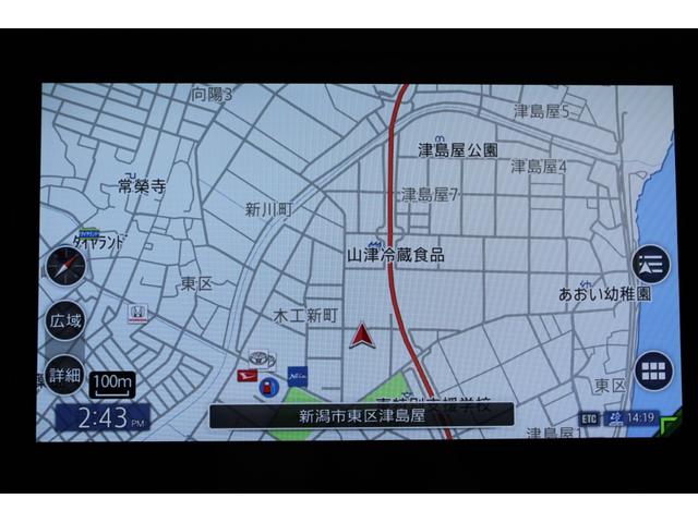 デリカＤ：５ アーバンギア　Ｇ　パワーパッケージ　純正ナビ／地デジ／全周囲カメラ／衝突軽減ブレーキ／レーダークルーズコントロール／両側電動スライドドア／電動リアゲート／後席モニタ－／ＵＳＢ／オートライト／パドルシフト／フ（3枚目）