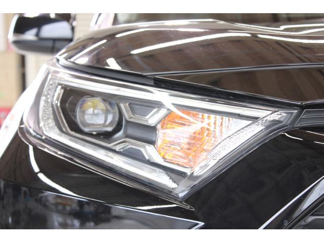 ＲＡＶ４ ハイブリッドＸ　サンルーフ／純正９インチナビ／地デジ／バックカメラ／レーダークルーズコントロール／ＬＥＤヘッドライト／フロントフォグライト／衝突軽減ブレーキ／純正１７インチＡＷ／ＥＴＣ／障害物センサー／電動格納ミラー（18枚目）